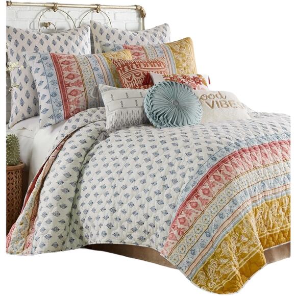 Levtex Tamiya Moroccan Inspired 3 Pc Quilt Set Blue King/California King - Picture 1 of 3